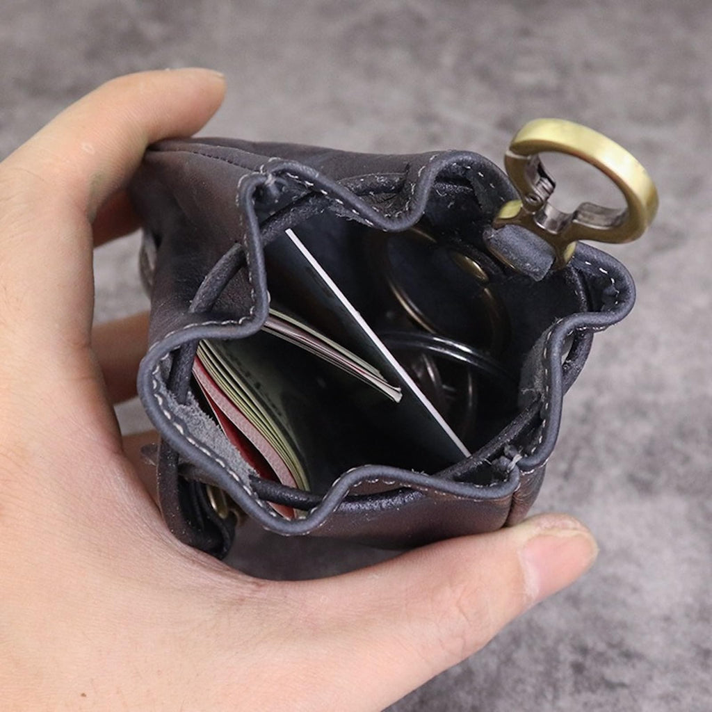 シンプルな牛革レトロ収納バッグ