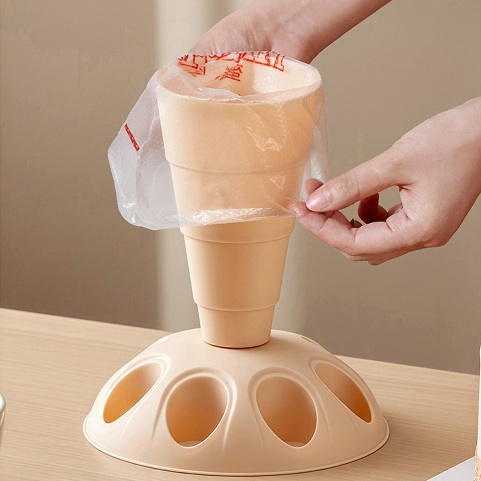 ペストリーバッグスタンド