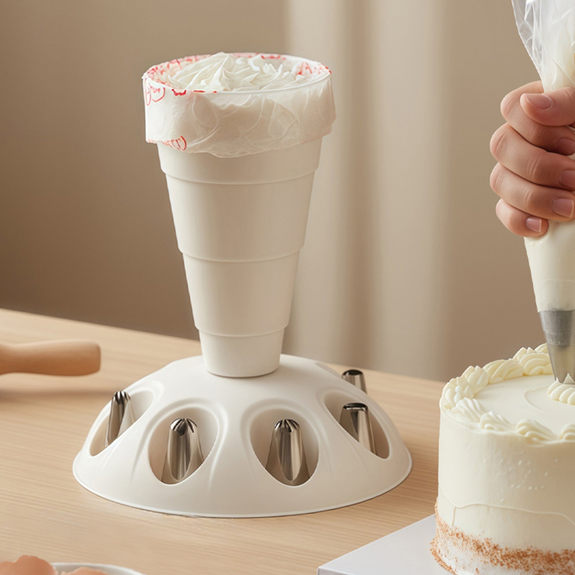 ペストリーバッグスタンド